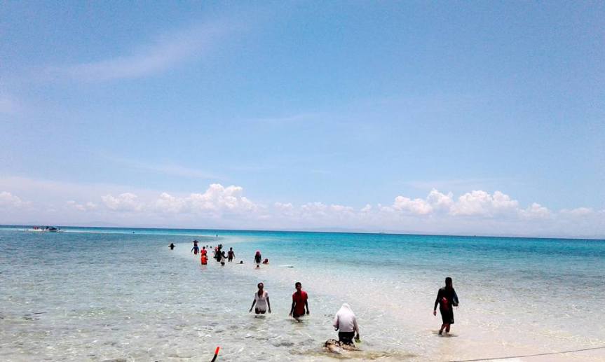 ULTIMATE TRAVEL GUIDE TO BURIAS&nbsp;ISLAND
