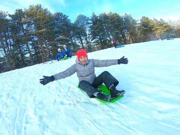 LASKIAINEN- Sliding Downhill